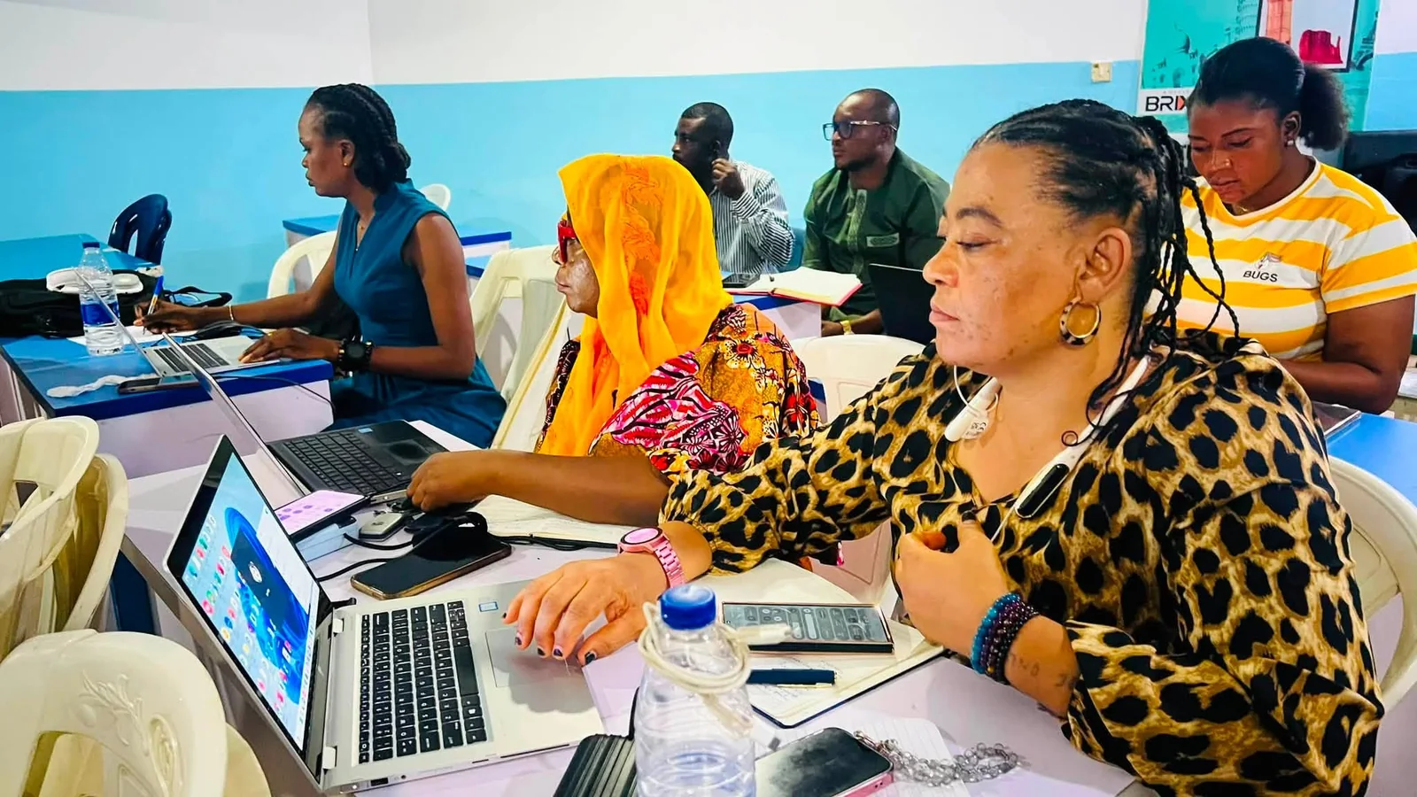 Mobet Media Academy practical classroom training photograph 2